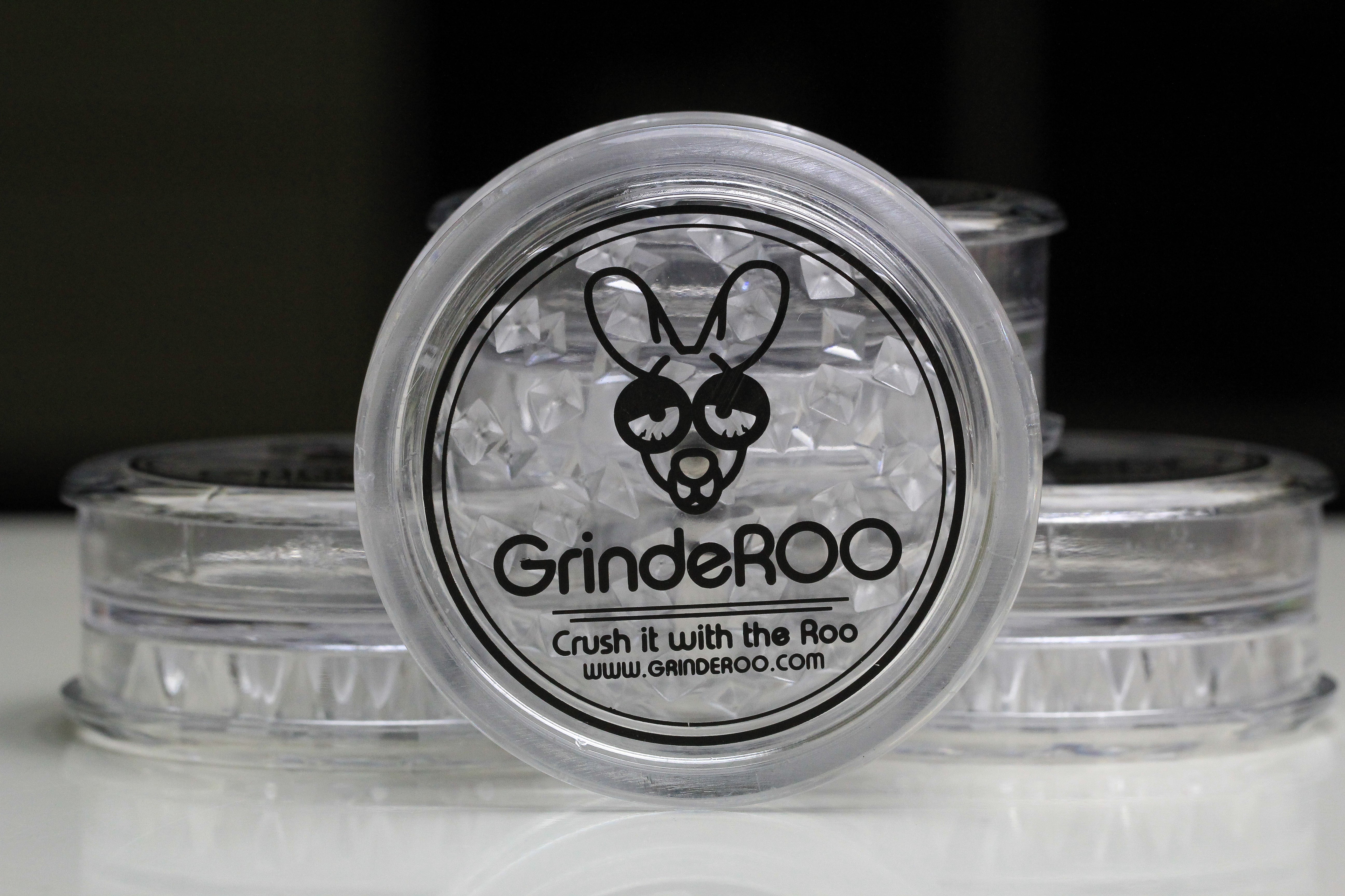 GrindeROO 3pcs Shark Tooth Herb Grinder